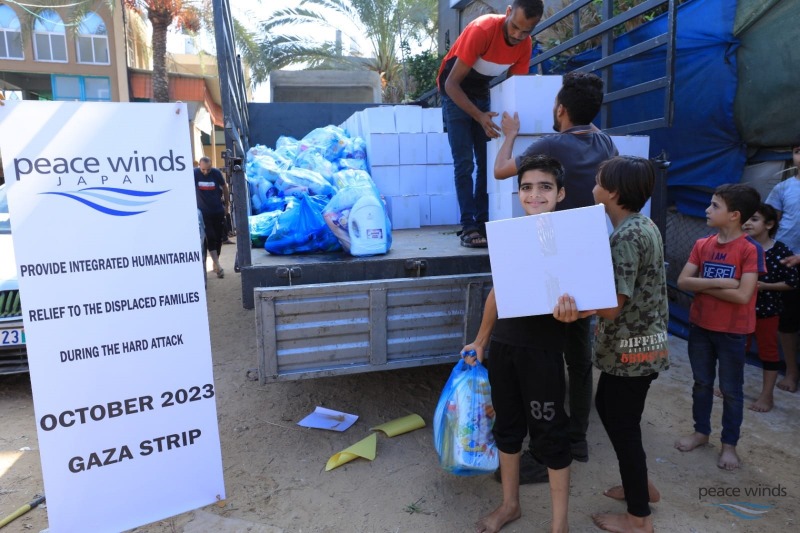 【パレスチナ】緊急支援の第3弾となる食料・衛生用品の配布を行いました